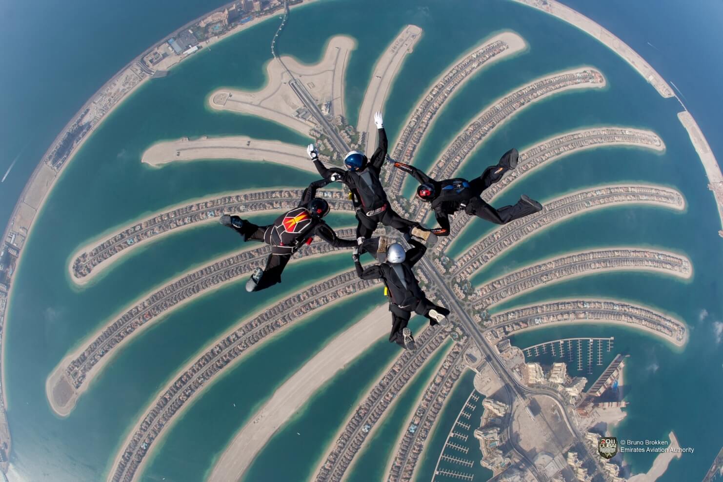Skydiving Palm Jumeirah - Dubai