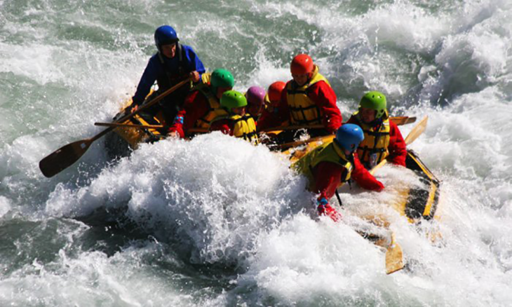 Teesta - The thrill of water rafting