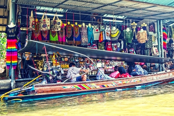 Shopping in Thailand - All About Thailand - A Brief Travel Guide
