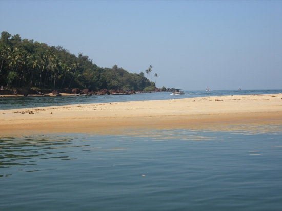 Mobor Beach, Goa