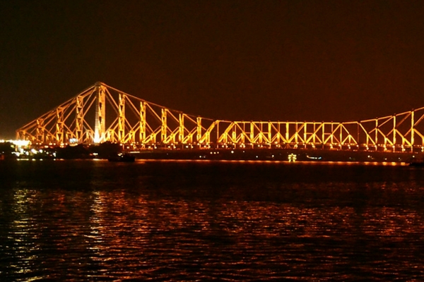 Dakshineswar Kali Temple and Howrah Bridge, Kolkata