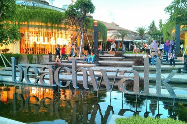 Kuta Beachwalk in Bali