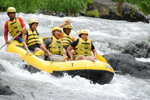 River Rafting in Teesta River, Honeymoon Destination