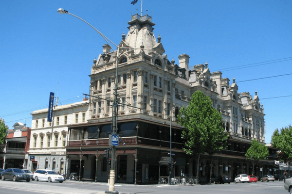 The Hotel Shamrock, Australia