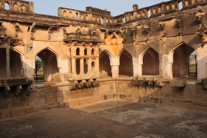 Queen’s Bath-places to visit in Hampi
