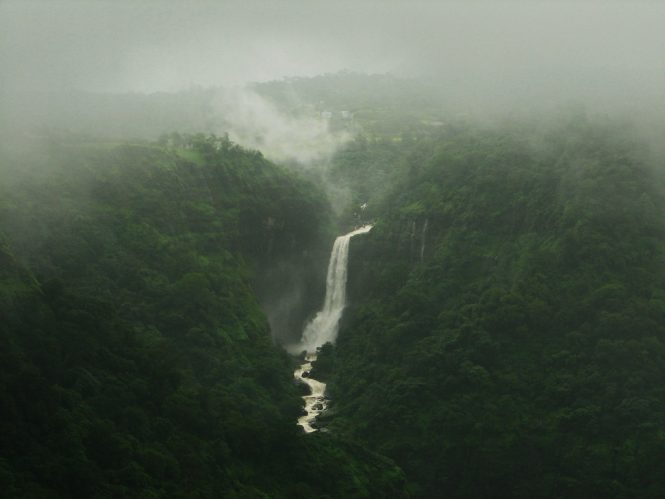 Khandala – Verdant and Clean