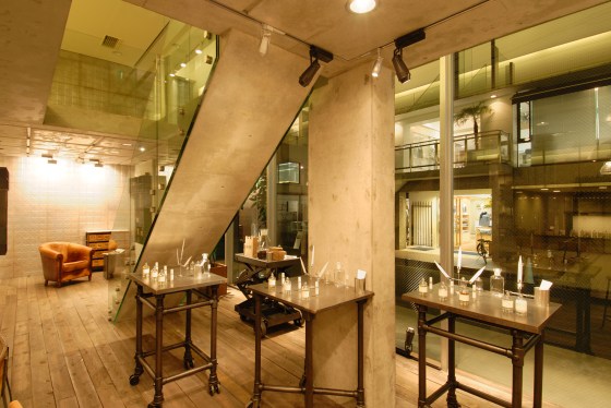 Le labo- shopping in Japan