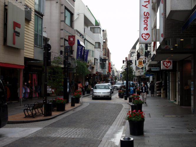 motomachi- shopping in Japan