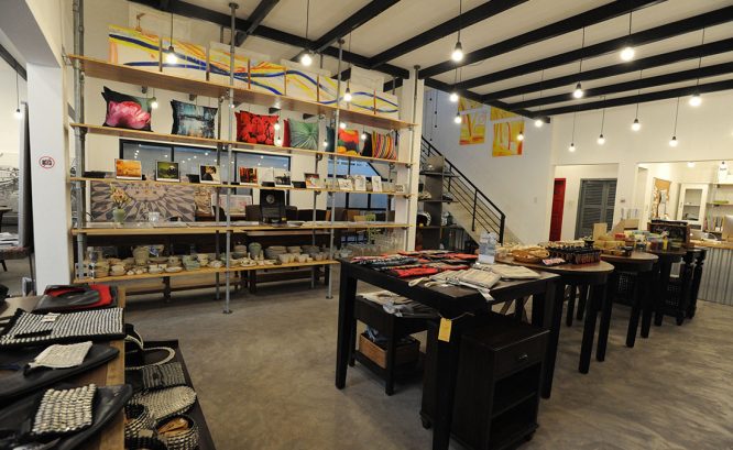 LIVIN Collective- Vietnam shopping