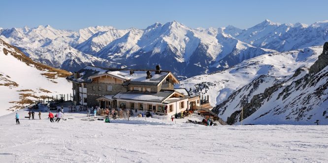 Snow Bombing in Mayrhofen- Things to do in Austria