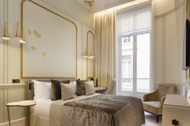 Le Narcisse Blanc- Paris hotels