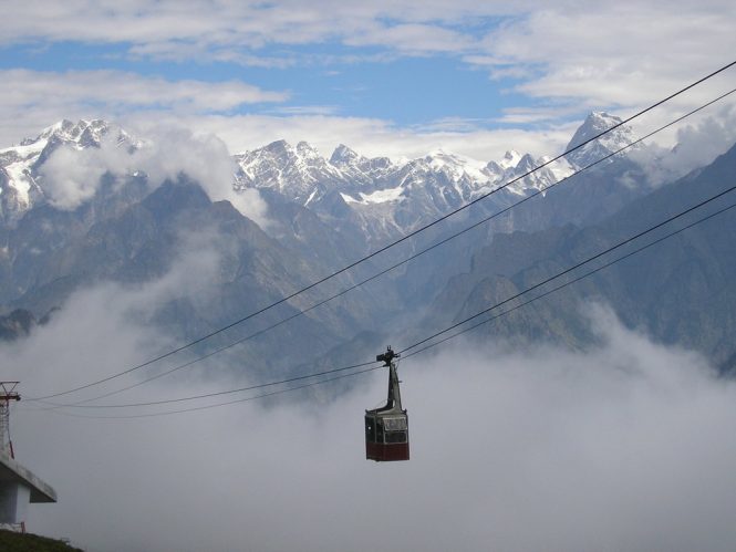 Auli- Best Hill Stations in India for Honeymoon