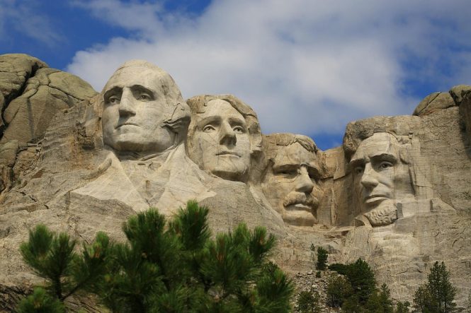 Mount rushmore- things to do in USA Mount rushmore- things to do in USA