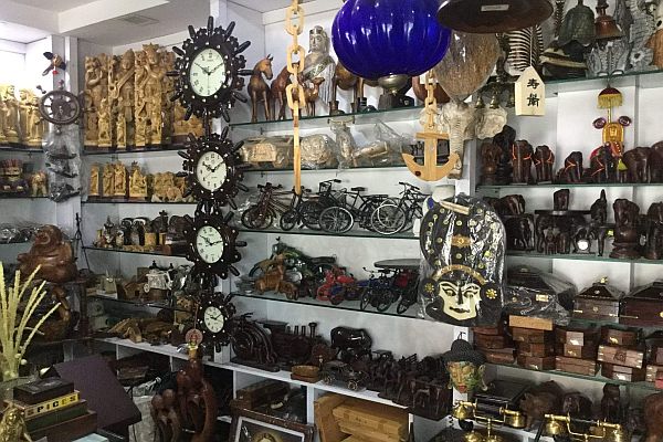 Pulickattil Handicrafts- places to visit in Alleppey