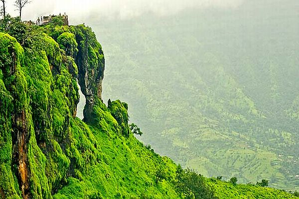 Mahabaleshwar- Places to Visit Near Pune in Monsoon