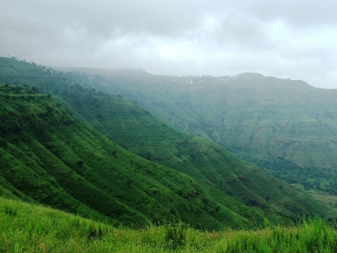 Panchgani- Places to Visit near Mumbai During Monsoon