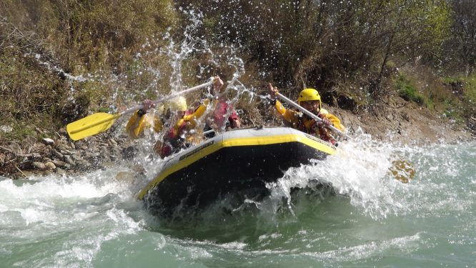 River rafting in Route-River rafting in Rishikesh