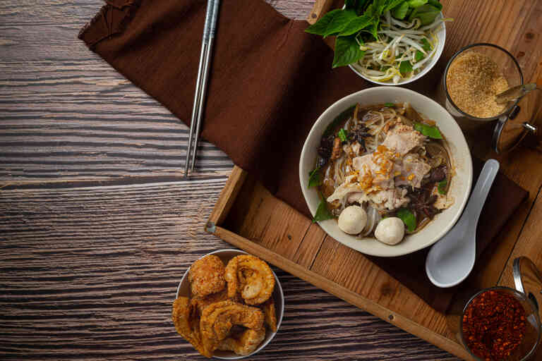 Thai Boat Noodles (Kuay Teow Reua): A Bowl of History