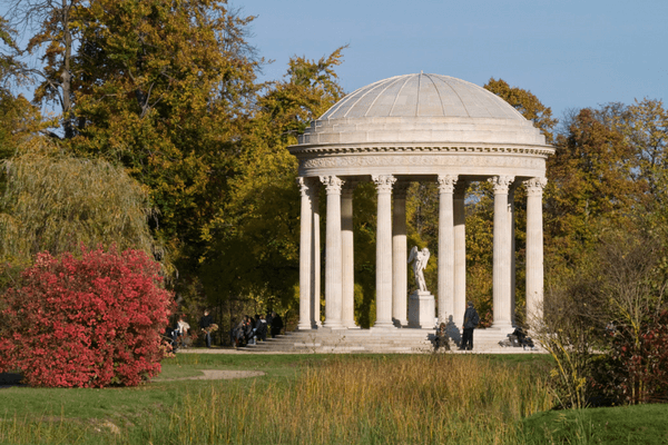 Honeymoon In Paris - The Epitome Of Romance