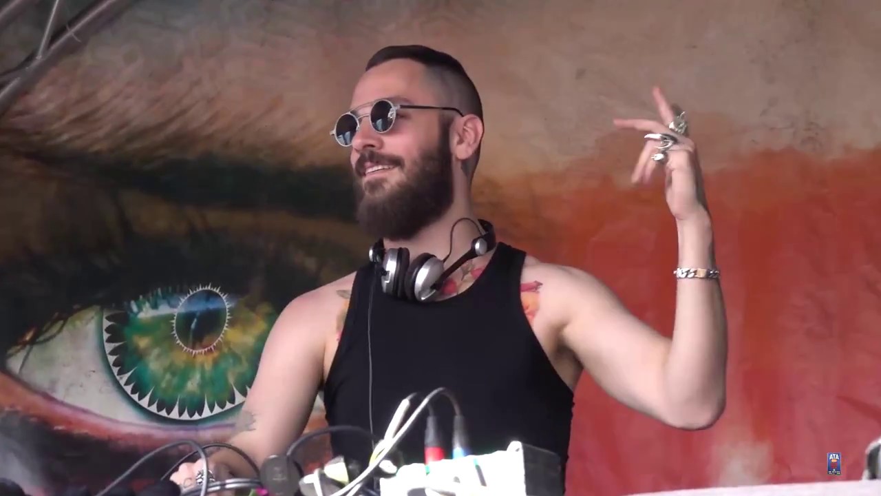 Captain hook dj sunburn goa