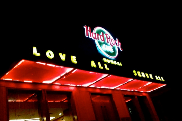 Chor Bazaar -Things To Do In Mumbai - 11 Things To Do In Mumbai