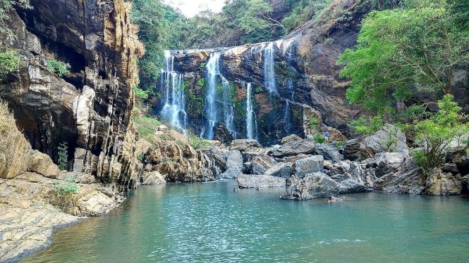 Sathodi Falls-waterfalls in karnataka