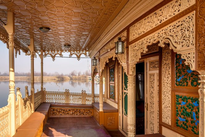 Houseboats in Kashmir - A Signature Experience for all