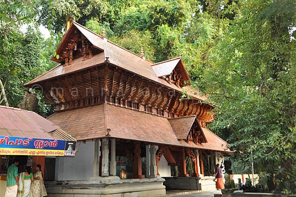 Sree Nagaraja Temple-places to visit in Alleppey