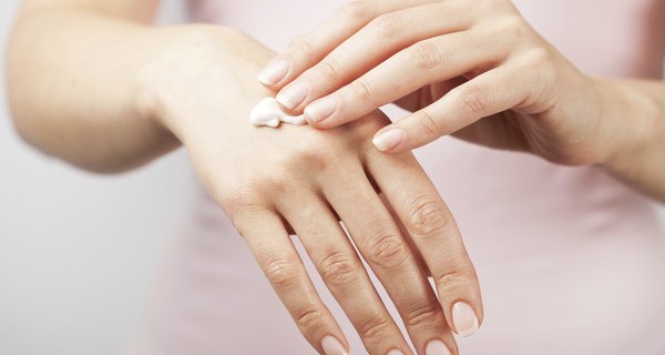 mosquito-repellent-cream