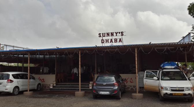 Sunny-Da-Dhaba-Near-Karla-Lonavala- Highway Dhabas