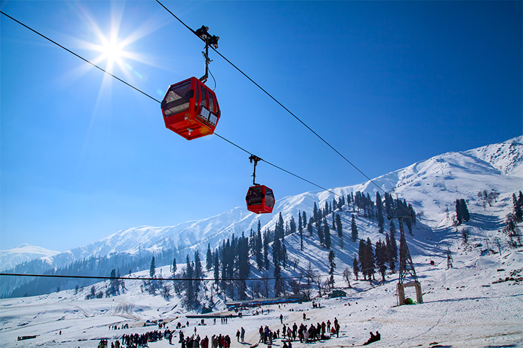 Top 10 Destinations That will Make Your Winter Spectacular