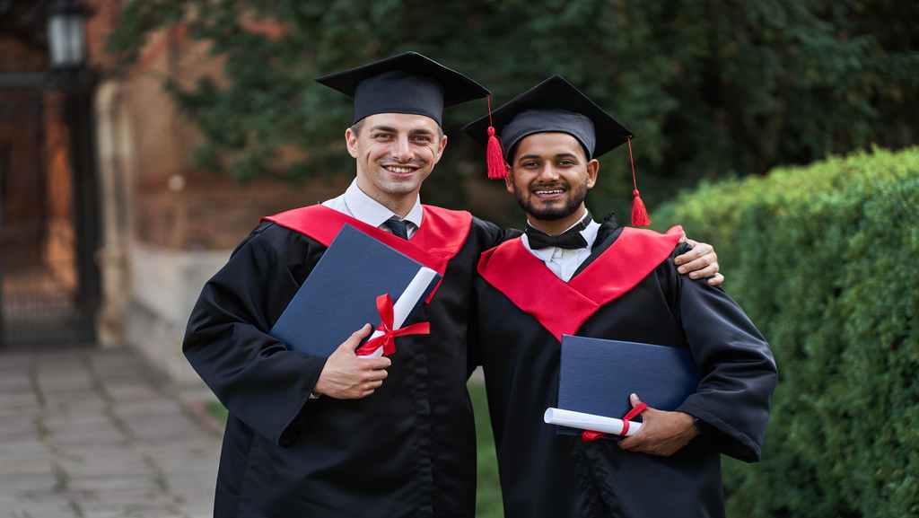 Know About Scholarships in Australia for Indian Students
