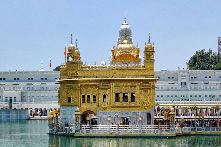 Know All About Amritsar’s Golden Temple and Fields of Gold