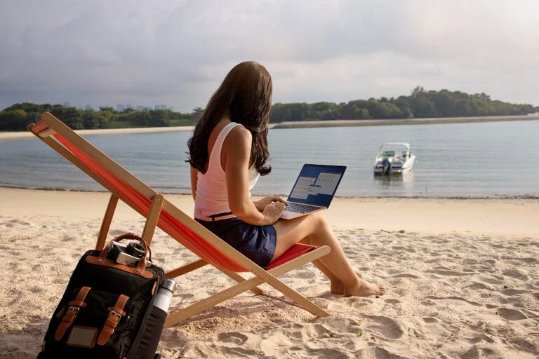 become a digital nomad