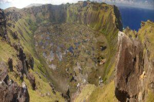 Walk around the Volcano Crater, Rano Kau