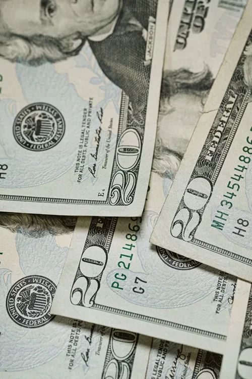 Why Is the Dollar Rising? Understanding the Factors Behind USD Strength