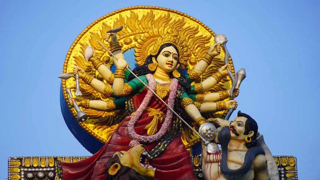 5 Must-Visit Durga Pandals In Kolkata